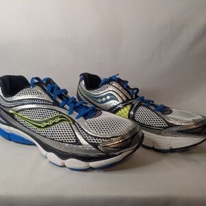 NIB Saucony Progrid Omni 11 Men's Size 11.5 Running Shoes